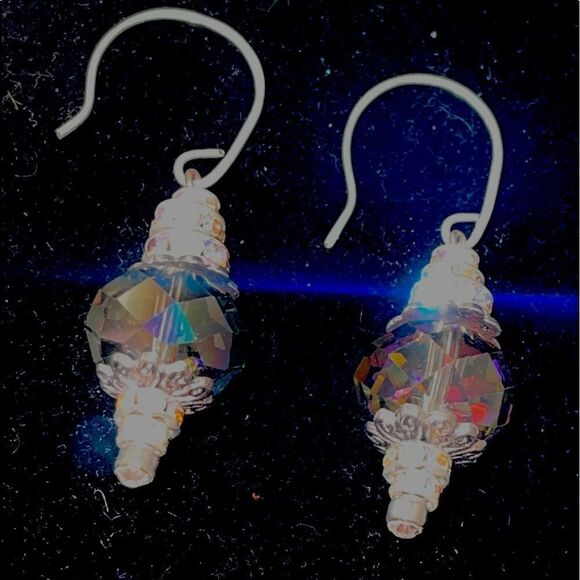 HANDCRAFTED Swarovski Crystal Earrings - Picture 3 of 8